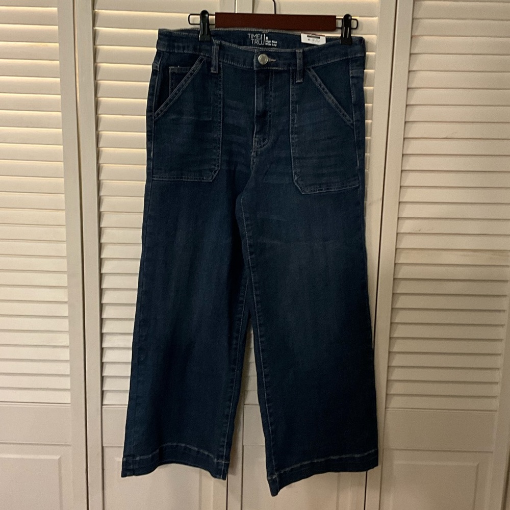 SOLD Women’s Denim Jeans